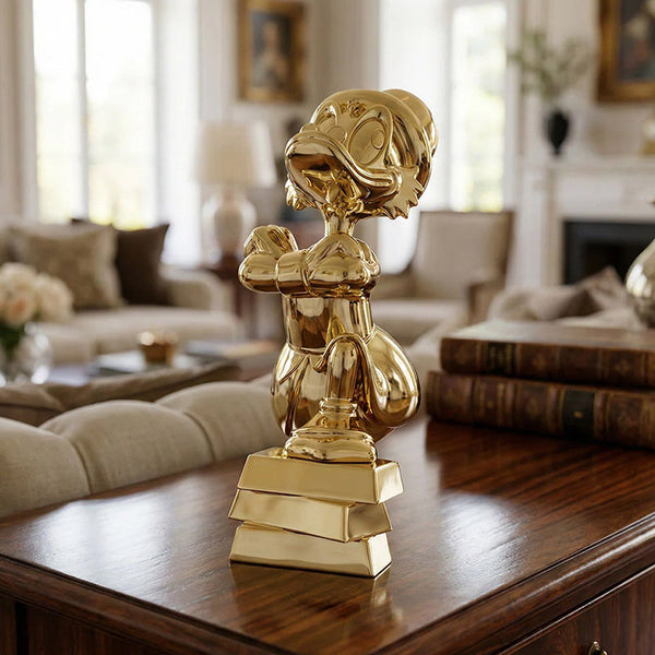 Sculpture & Figurines