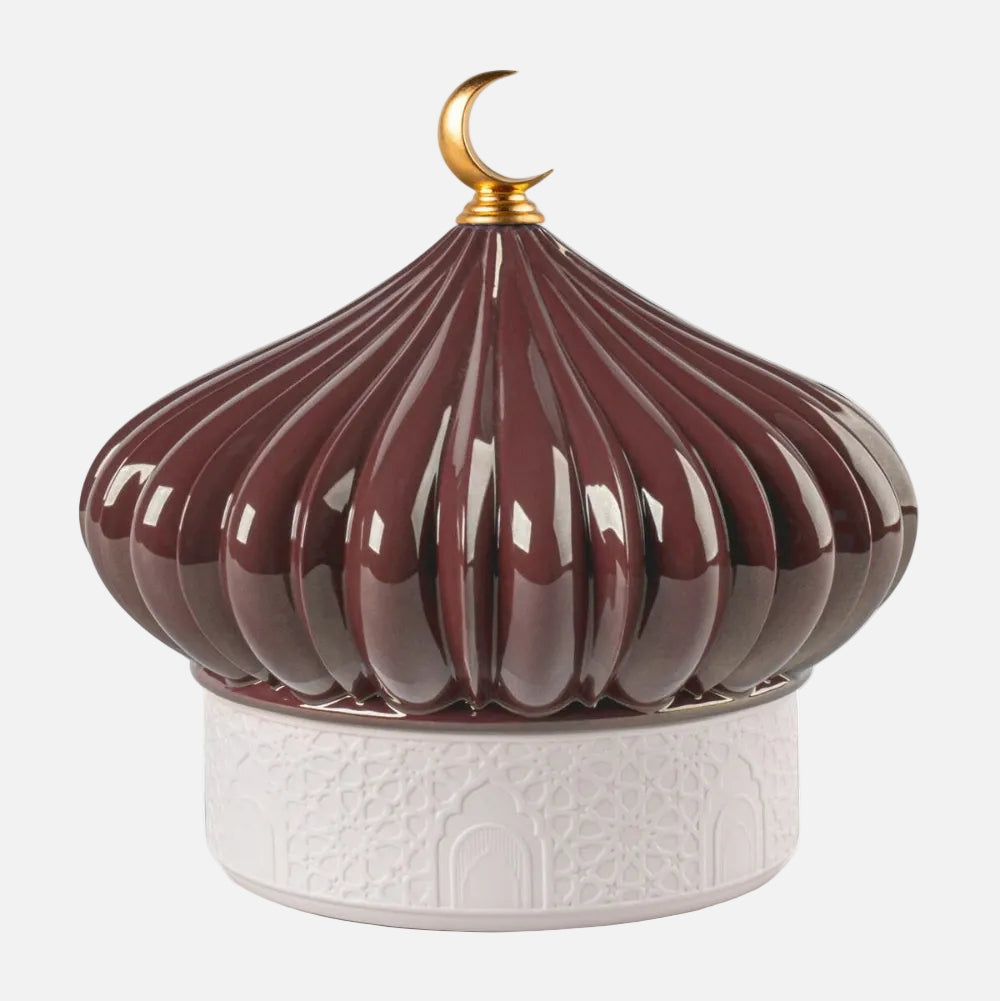 صندوق ليالي مهيبة مع أطباق (عقيق)