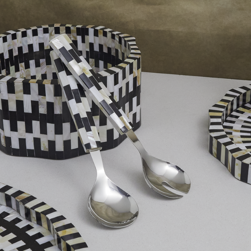 Finlay Inlay Decorative Bowl – Acacia Wood