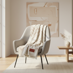 Graffiti Plaid in virgin wool 135x180 cm with chevron pattern