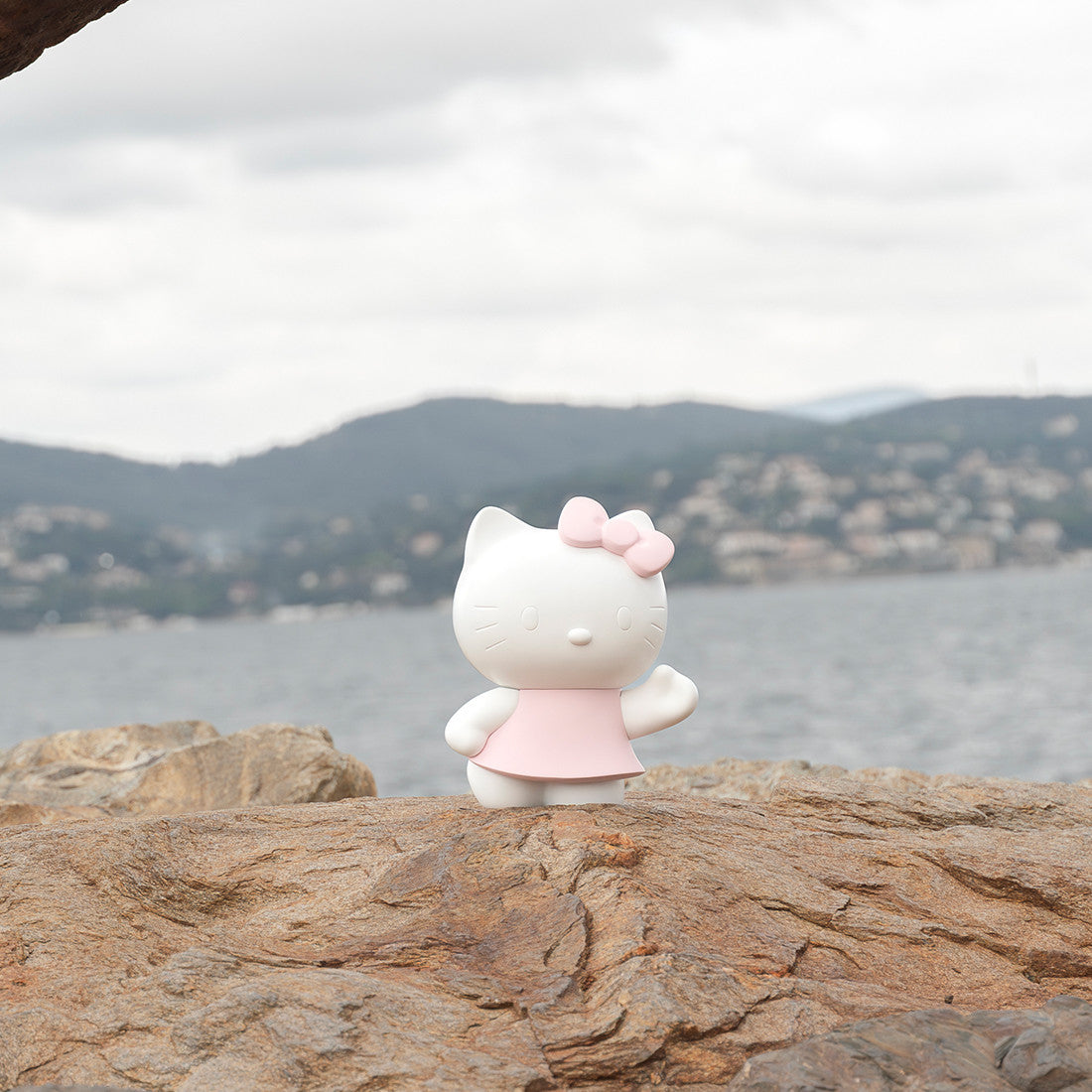 Hello Kitty Dress - LD Studio - White & Pastel Pink - Small