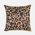 Carino Cushion — Leopard Jacquard (45 × 45 cm).