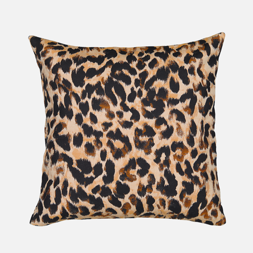 Carino Cushion — Leopard Jacquard (50 × 30 cm).