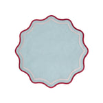 Set 2 scalloped placemats