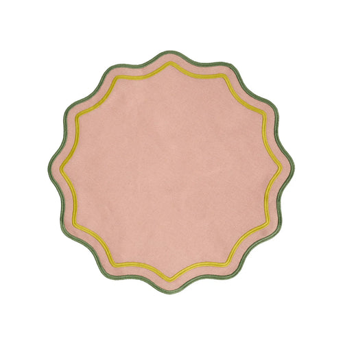 Set 2 scalloped placemats