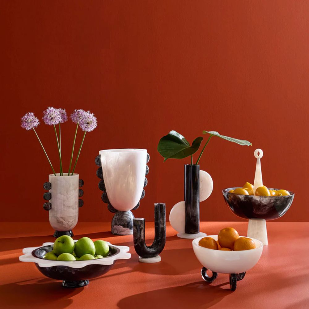 وعاء كومو ريبل باللونين الأبيض والأسود - أكريليك رخامي مصبوب يدويًا