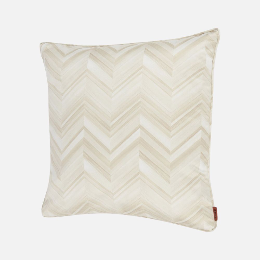 Layers 40x40cm cotton sateen chevron cushion