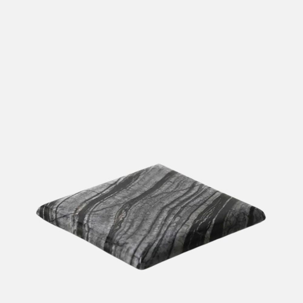 صينية لونا الصلبة، صغيرة