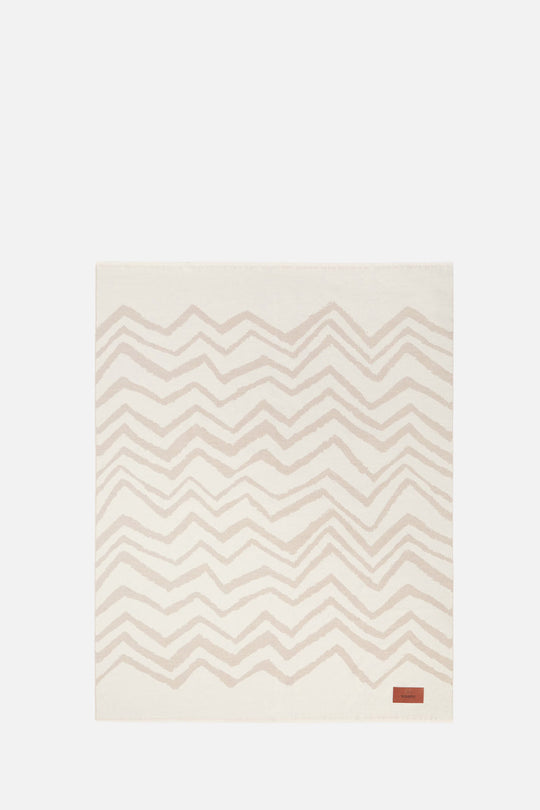 Graffiti Plaid in virgin wool 135x180 cm with chevron pattern