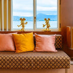 تمثال ميني الصغير المطلي بالكروم - ذهبي