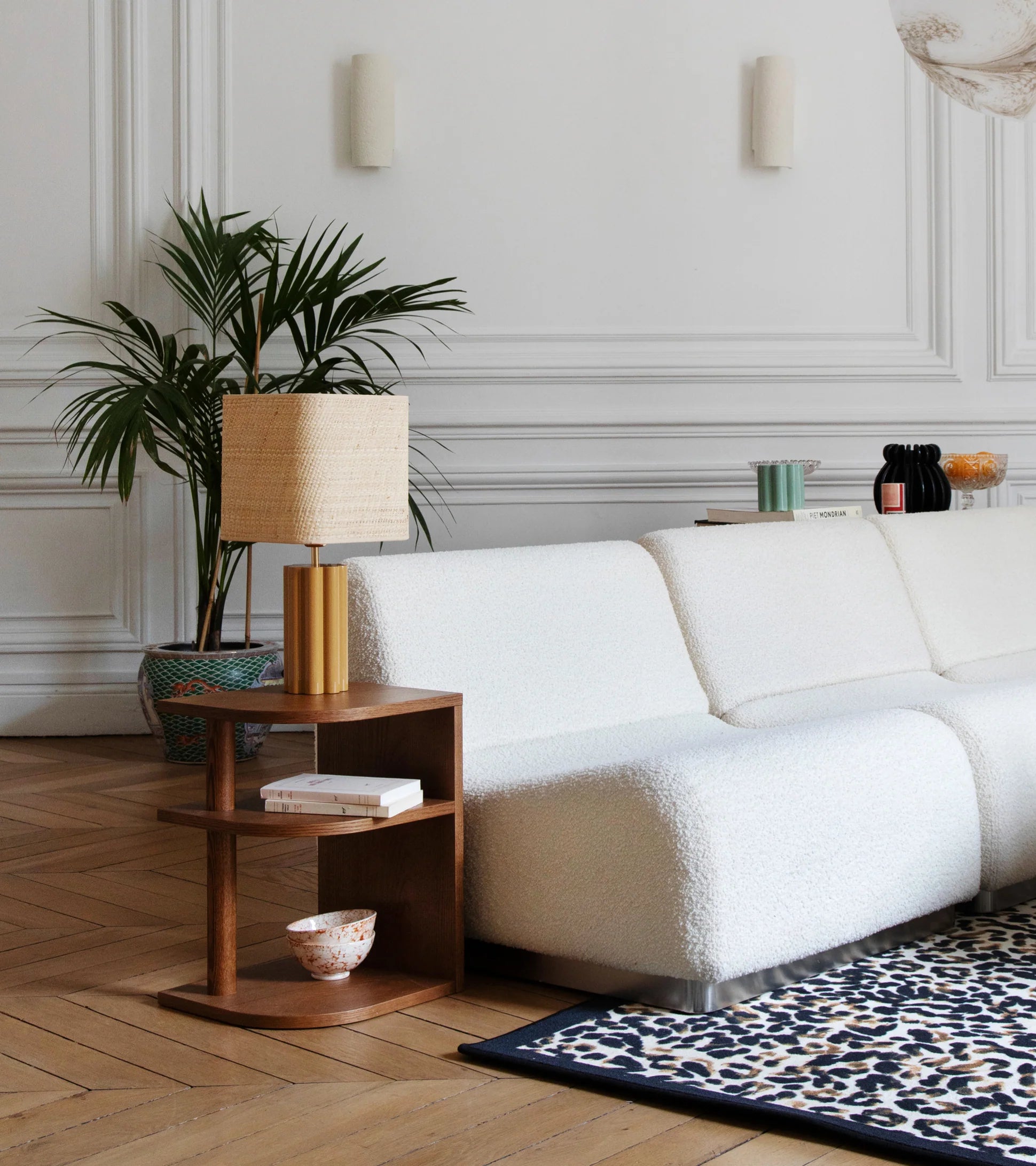 Opéra Side Table in ash wood with iroko finish