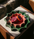 صينية تغيير حفاضات سيراميكية خضراء داكنة من تاسكا - كبيرة