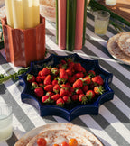 صينية تغيير كبيرة من السيراميك الأزرق من تاسكا - جريئة وأنيقة