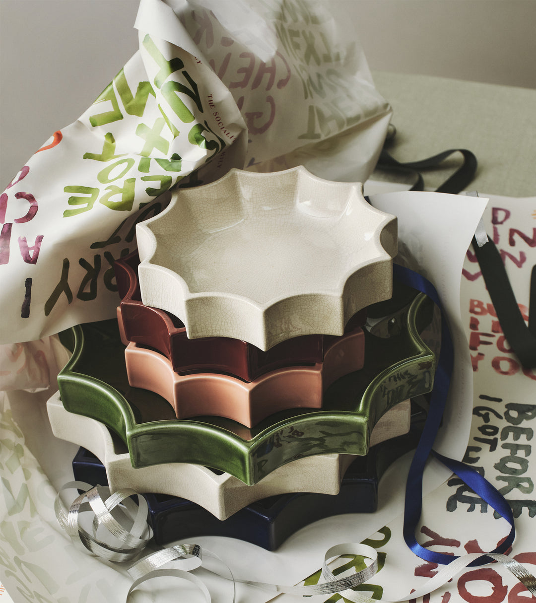 Tasca Small Change Tray in crackle cream white