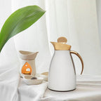 Chic Thermos 0.7 L – Chrome with 24 K Gold Finish