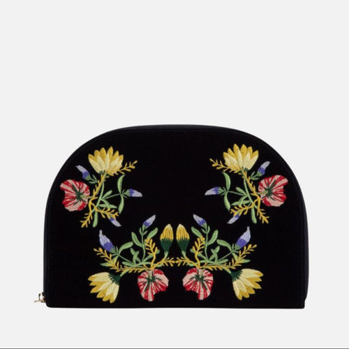 oe Jewelry Portfolio – Indigo