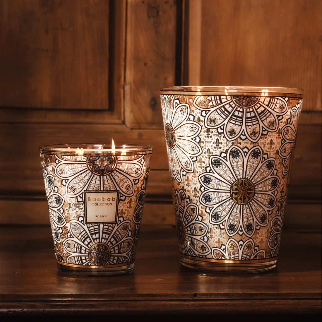 Baobab Collection Rosace 4-wick scented candle in mouth-blown glass, 1.1kg, styled in a room setting (3)
