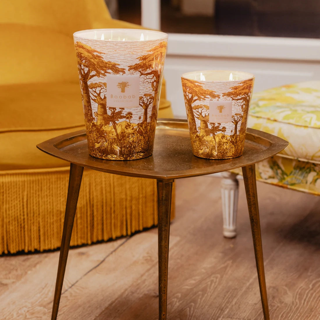 Baobab Collection Sacred Trees Bounkani 5-wick scented candle in mouth-blown glass, 3kg, styled in a room setting (2)