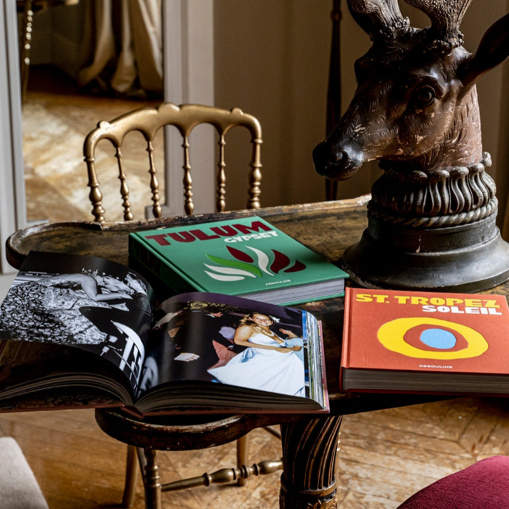 St. Tropez Soleil Book