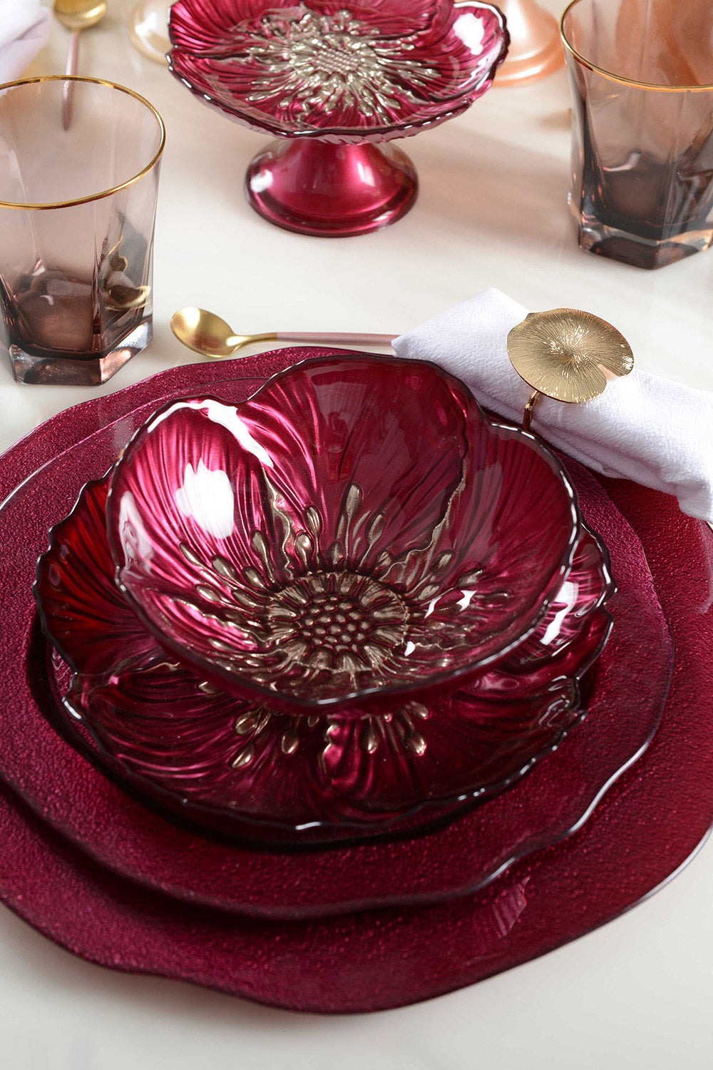 Boudoir Dessert Plate, 21.5 cm, Fuchsia - Maison7